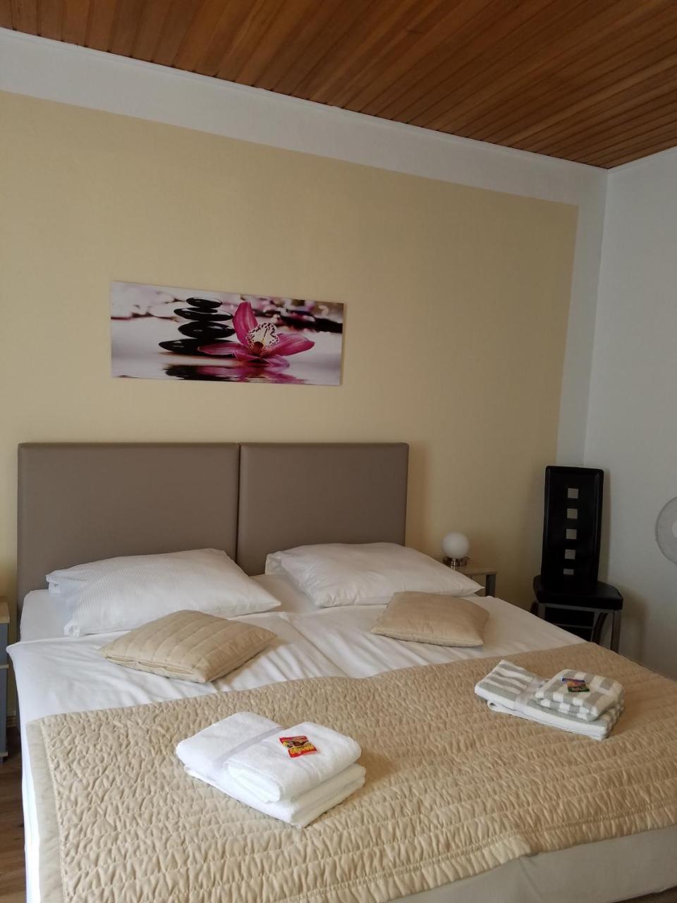 הילדן Hotel Monopol מראה חיצוני תמונה