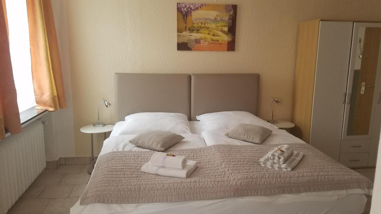 הילדן Hotel Monopol מראה חיצוני תמונה