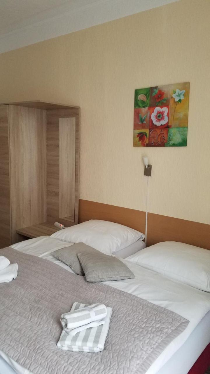 הילדן Hotel Monopol מראה חיצוני תמונה